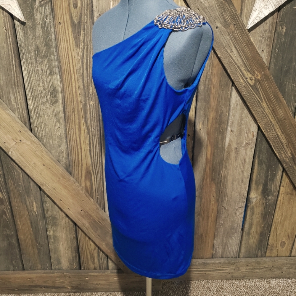 Royal Blue Size 10 NWOT B. Smart Cut Out Mini Dress
